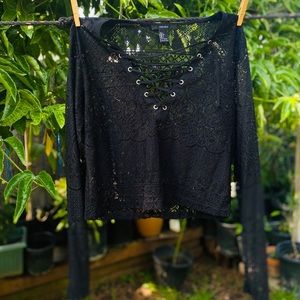 Forever 21 Lace. Black long sleeve Top